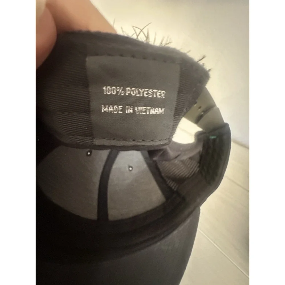 Travis Mathew never worn